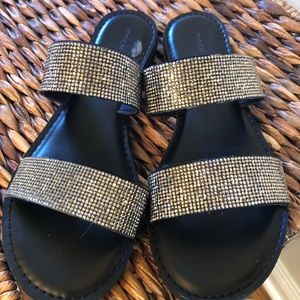 Cute sandals worn 3 or 4 times